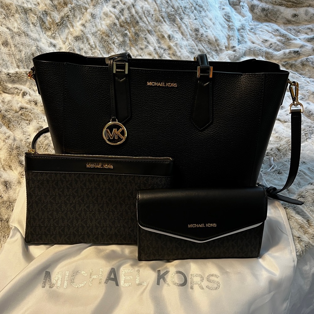 Michael Kors Kimberly 3-in-1 Crossbody Tote w/ 2 pouches